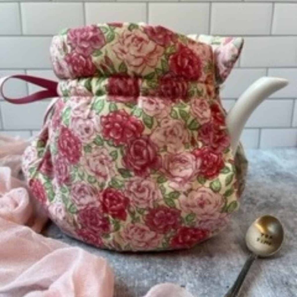 Tea Cozy on Tea pot